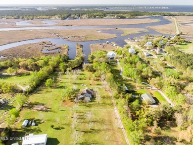 This could be your serene waterfront life! Live comfortably in - photo 4
