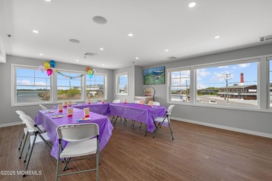 ntroducing Lighthouse Cove at Barnegat Light. More than one full - photo 16