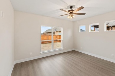 2% EXCLUSIVE INCENTIVE FOR BUYERS! UP TO $6,958 IN CONCESSIONS! - photo 18