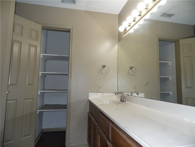 REDUCED!!! Well Sought After Townhome In The Center Of Calallen! - photo 21