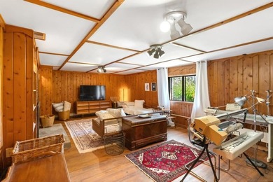 Welcome to this spacious 3 bedroom home in Charlevoix set on 4.2 - photo 28