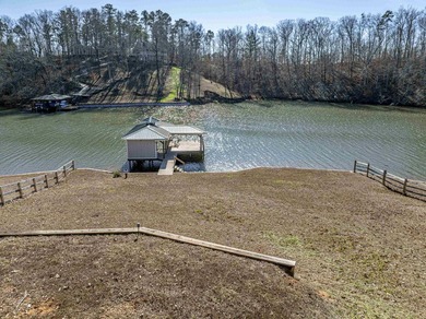 Welcome to 219 Hickory Pass. This 5-bedroom, 2-bath home has so - photo 49