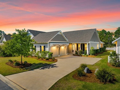 Welcome to Watersound Origins, 'The Pines Preserve', a like-new - photo 1