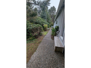 Don't miss the opportunity to purchase this well-maintained - photo 5