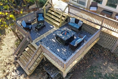 This is the cutest lake front home that has hit the market! - photo 7