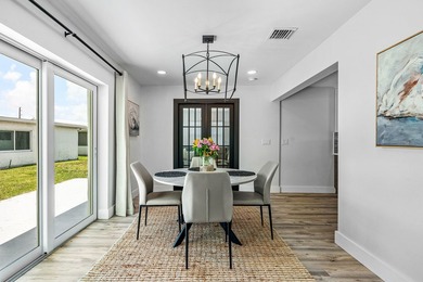 Totally and professionally refurbished. Move in ready. 3 - photo 13