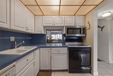 VERY NICE 2 BEDROOMS WITH 2 FULL BATHS, LOCATED ON FIRST FLOOR - photo 14
