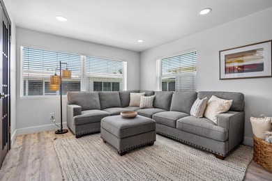 Totally and professionally refurbished. Move in ready. 3 - photo 17