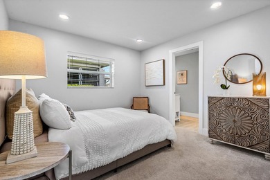 Totally and professionally refurbished. Move in ready. 3 - photo 22