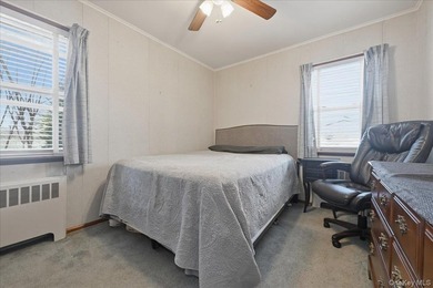 Buyers wait anxiously for a 2 car oversized garage, with access - photo 11