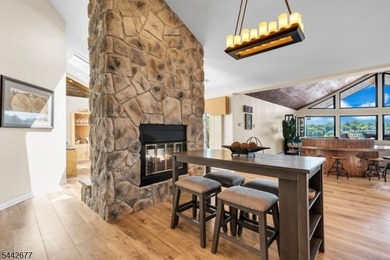 Panoramic lake views, unmatched privacy, and a premier - photo 18