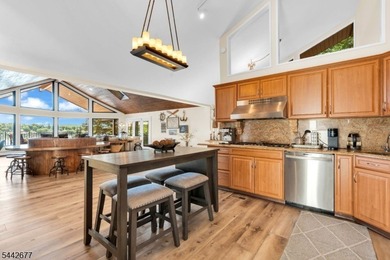 Panoramic lake views, unmatched privacy, and a premier - photo 19
