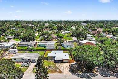 Charming 3-bedroom concrete block home on city water and city - photo 27