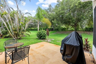 Welcome to your Florida retirement dream! Nestled on a quiet - photo 31