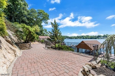 Panoramic lake views, unmatched privacy, and a premier - photo 41