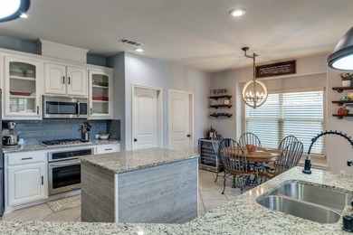 Beautifully maintained Cheldan-built home featuring 4 bedrooms - photo 13