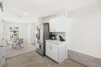 Beautifully maintained 2024 CBS home offering 3 bedrooms and 2 - photo 13