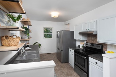 Watch out house hunters, this beauty is a triple treat! Charm