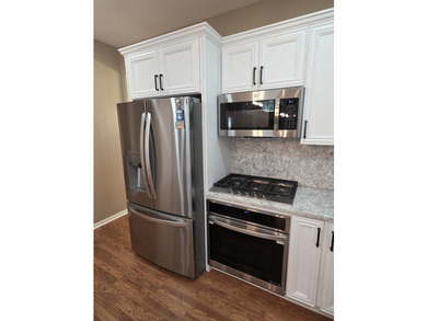 Take the keys and move right into this stunning, turn-key - photo 14