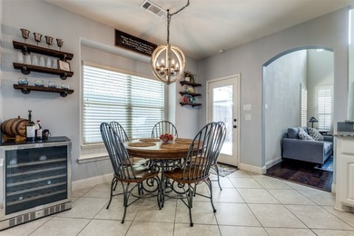 Beautifully maintained Cheldan-built home featuring 4 bedrooms - photo 14