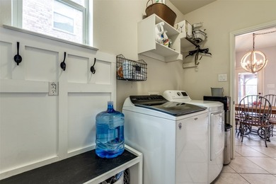 Beautifully maintained Cheldan-built home featuring 4 bedrooms - photo 15