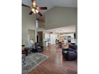Take the keys and move right into this stunning, turn-key - photo 17