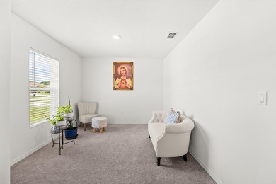 Beautifully maintained 2024 CBS home offering 3 bedrooms and 2 - photo 17