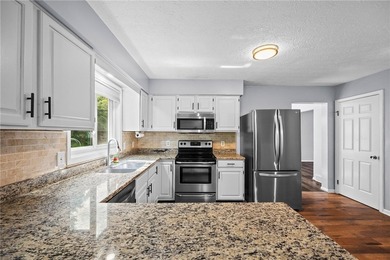 Welcome to this beautiful 3-bedroom, 1.5-bathroom Colonial home - photo 18
