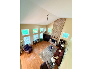 Take the keys and move right into this stunning, turn-key - photo 18
