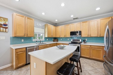 OPEN HOUSE SAT 7/18 12-3! BRING AN OFFER! Enjoy resort-style - photo 19