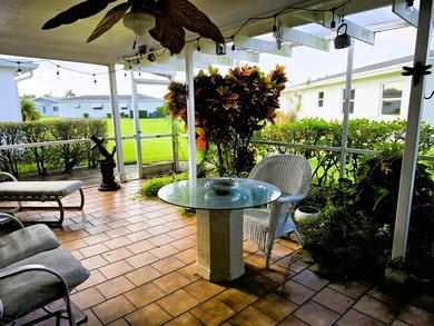 Welcome to Cypress Lakes, one of West Palm Beach's best-kept - photo 21