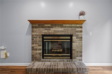 Welcome to this beautiful 3-bedroom, 1.5-bathroom Colonial home - photo 22