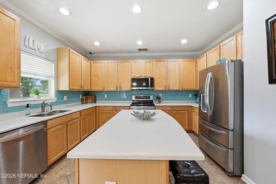 OPEN HOUSE SAT 7/18 12-3! BRING AN OFFER! Enjoy resort-style - photo 22