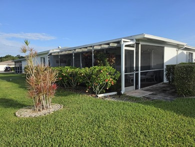 Welcome to Cypress Lakes, one of West Palm Beach's best-kept - photo 26