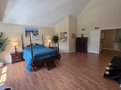 Take the keys and move right into this stunning, turn-key - photo 27