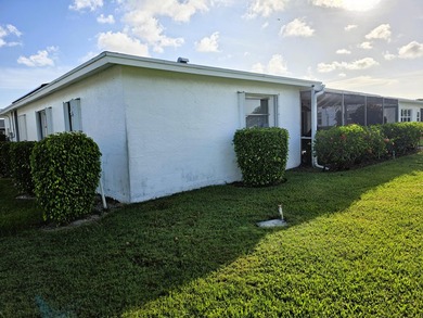 Welcome to Cypress Lakes, one of West Palm Beach's best-kept - photo 27