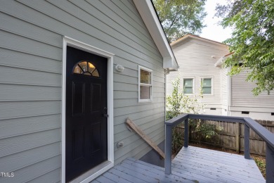 Watch out house hunters, this beauty is a triple treat! Charm