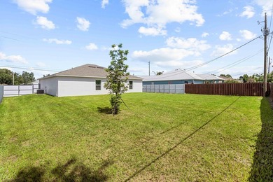 Beautifully maintained 2024 CBS home offering 3 bedrooms and 2 - photo 32