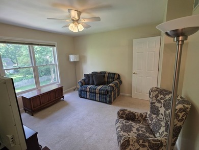 Take the keys and move right into this stunning, turn-key - photo 37
