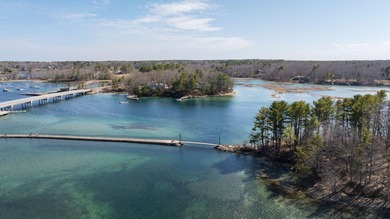 Set on coveted Pine Island, this exceptional waterfront offering - photo 39