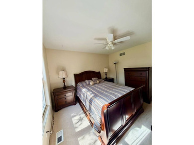 Take the keys and move right into this stunning, turn-key - photo 41