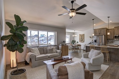 Custom C & M Jackson Model Home that's high-end and full of - photo 3
