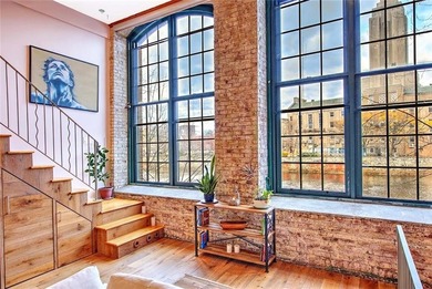 Lake Apartment For Sale in Pawtucket, Rhode Island