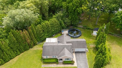 Welcome home to 10 Mascot Drive, a beautifully updated 1 - photo 20