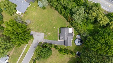 Welcome home to 10 Mascot Drive, a beautifully updated 1 - photo 21