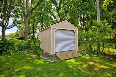 Welcome home to 10 Mascot Drive, a beautifully updated 1 - photo 27