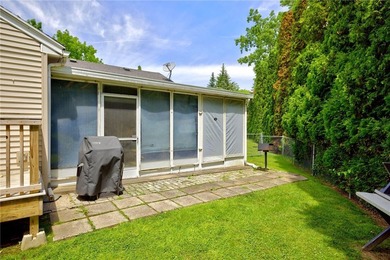 Welcome home to 10 Mascot Drive, a beautifully updated 1 - photo 28