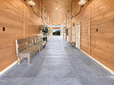 Offering a Dream Lifestyle for the equine enthusiasts, this is - photo 47