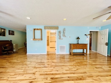 Lake Area 3 Bedroom, 3 Bath House with LARGE Basement Garage - photo 41