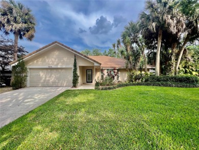 (private lake, pond, creek) Home For Sale in Jupiter Florida